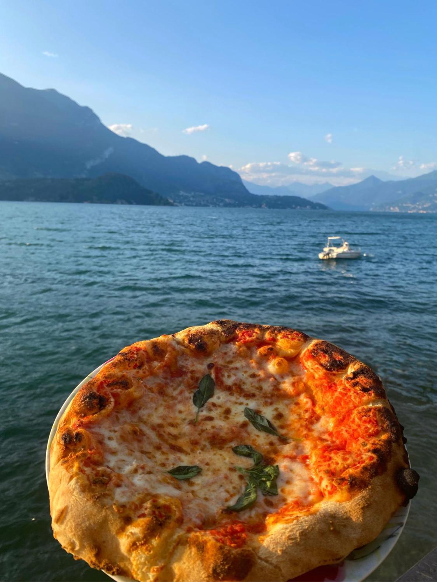 Peonia Apartment - Appartamento Vista Lago Lezzeno Eksteriør billede